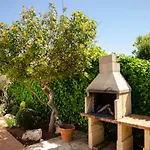 Ana Arenal D'en Castell Villa