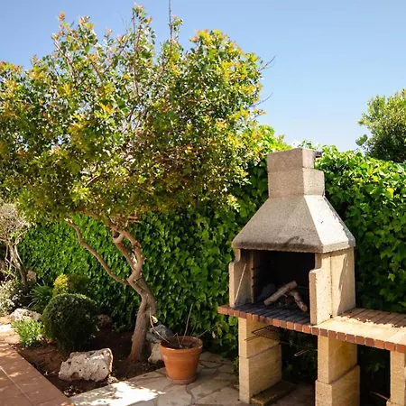 Ana Arenal D'en Castell 别墅